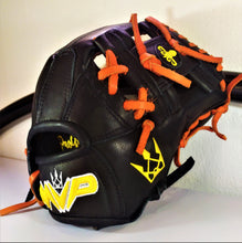 Cargar imagen en el visor de la galería, Octopus 11.50&quot; (Infield) Negro-Naranja Tan - Guante de Béisbol
